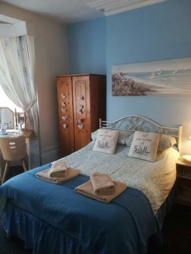 Hostal Schofield Guest House