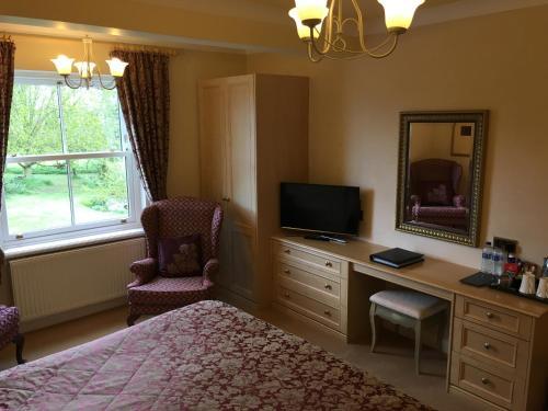 Hostal Marton Grange Country House