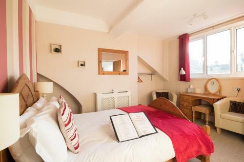 Hostal Mont Millais