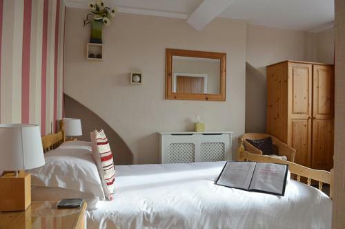 Hostal Mont Millais