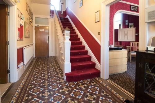 Hostal Mont Millais