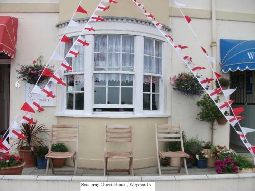 Hostal Seaspray Guest House