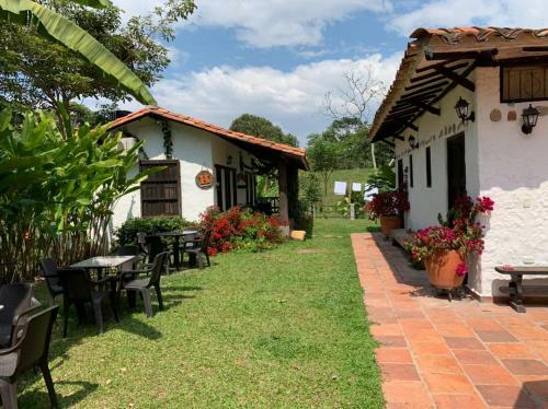Hostal Y Sal�n De Eventos Planeta Tierra