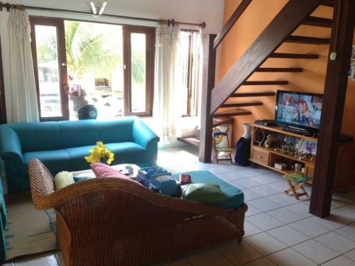 Excelente Casa Na Praia Do Coqueiro Com 5 Su�tes A 100m Da Praia