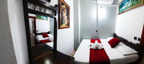Hotel Las Golondrinas H