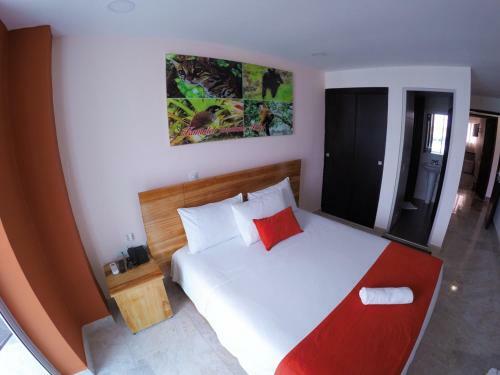 Kamaleb Farallones Hotel