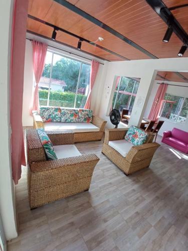 Casa Quinta Con Piscina Privada En Apulo