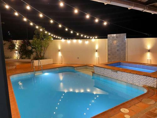 Monaco Club House