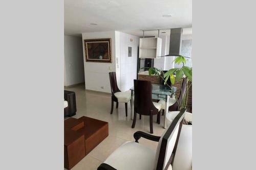 Apartamento Amoblado Con Excelente Ubicaci�n