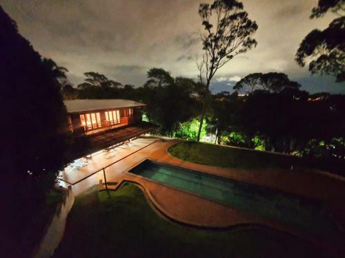 Casa de Luxo No Campo Na Fazendinha.