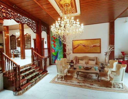 Hotel Salamina Highs