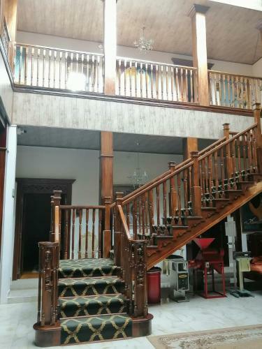 Hotel Salamina Highs