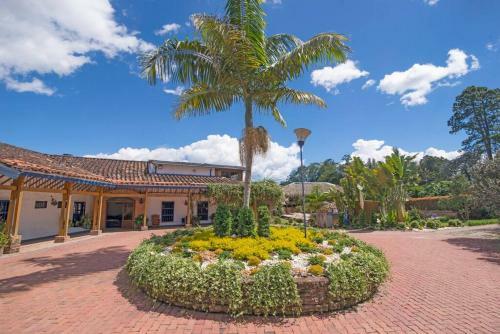 Stunning Llanogrande Paradise Villa / Pool & Jacuzzi