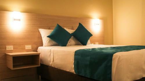 Hotel Balcones De La Quinta