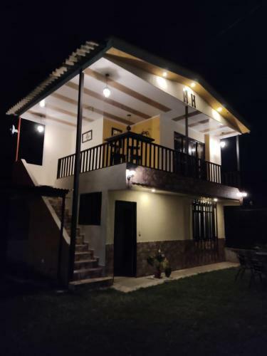 Bed & Breakfast Casa Campestre Hh