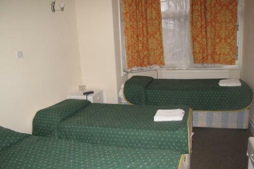 Hostal Chiswick Court Hotel - B&B