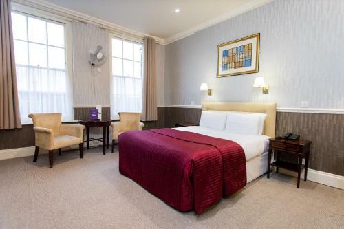 The Clarendon Hotel