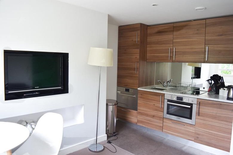 Go Native Hyde Park Apartments