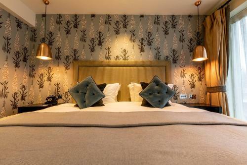 The Alma Hotel