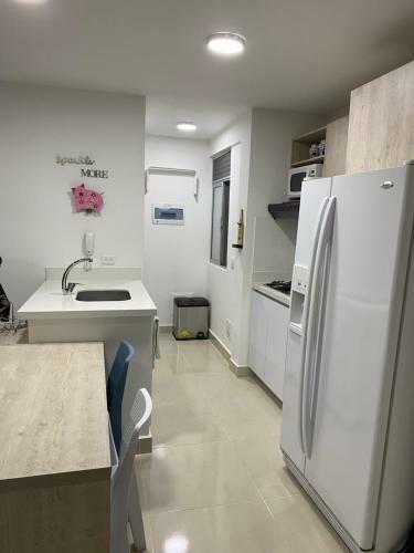 Espectacular Apartamento Vip - 2 Hab. Ricaurte