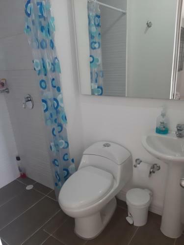 Apartamento Condominio Pe�azul-la Aldea.