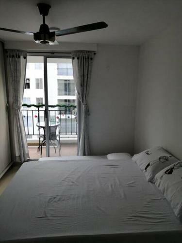 Apartamento Vacacional Amplio, C�modo Y Tranquilo.
