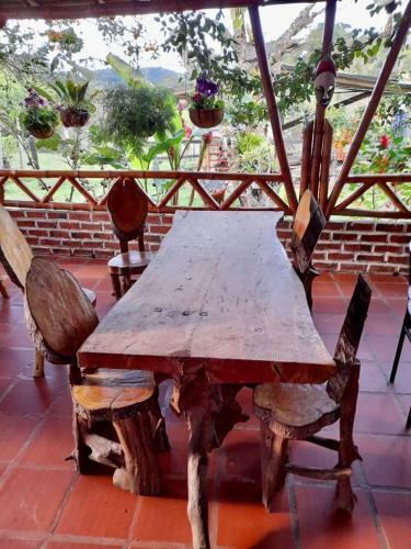 Hostal Caba�a Los Nogales