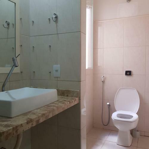 Hostal Refugio Urbano Su�tes Individuais