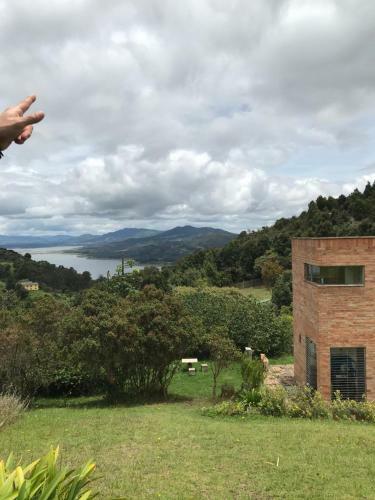 Villa Guatavita Paradise