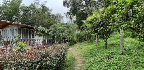 Hotel Centro Vacacional Y Recreativo La Ermita - Sasaima