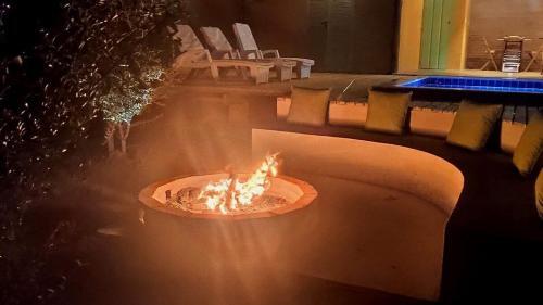 Chal� Master Com Piscina De Borda Infinita