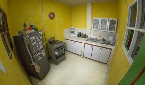 Albergue Kiman� Hostal