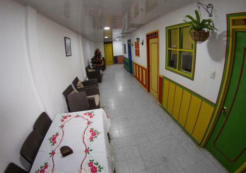 Albergue Kiman� Hostal