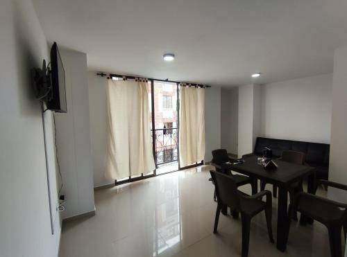 Apartamento Amoblado Central En Sta Rosa Cerca A Termales