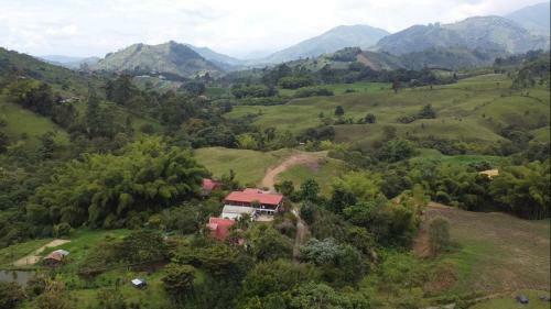 Bed & Breakfast Eco Granja Minkalab