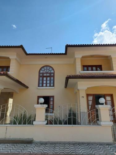 Casa Amarela Pousada