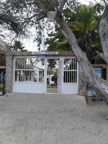 Hotel Caba�as Juakianna