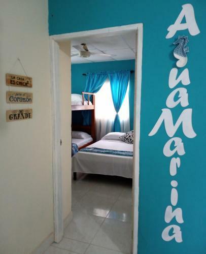 Apartamento Aquamarina Hostal