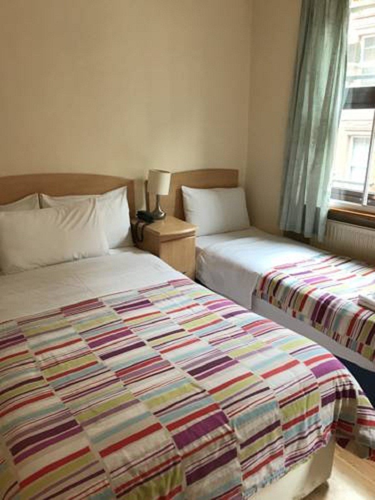 Hostal Seven Dials Hotel - B&B