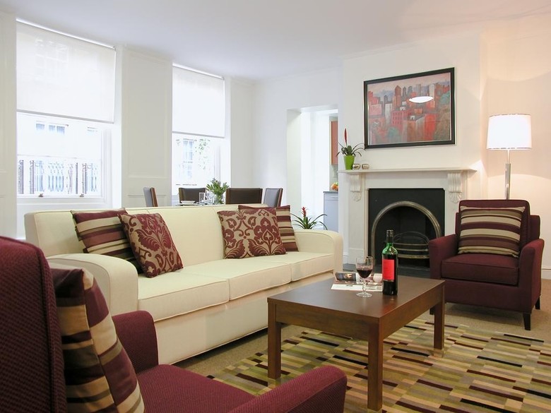 Kings Wardrobe Apartments By Bridgestreet