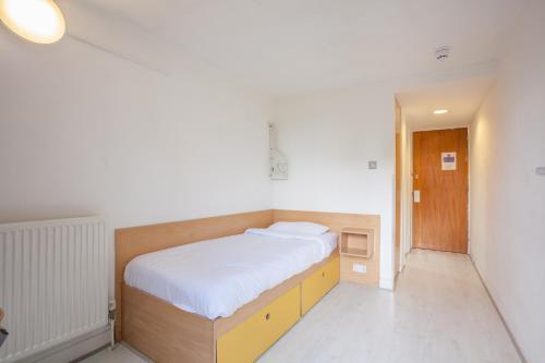 Hostal Horizons Accommodation