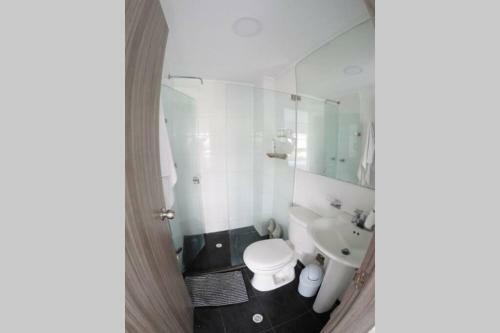 Hermoso Y Amplio Apartamento Con Vista Al Mar