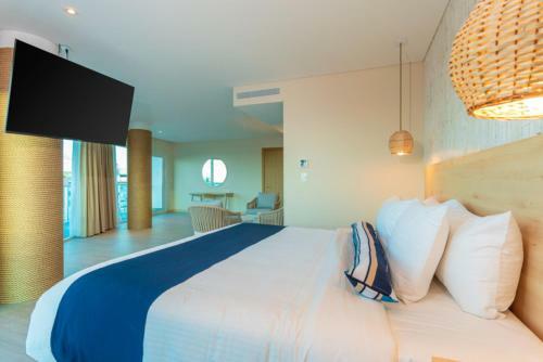 Aquamare Hotel