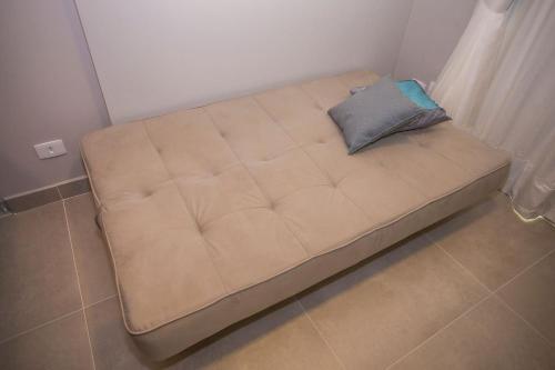 Apartamento Studio Andar Alto E Face Norte - All1611