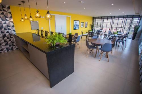Apartamento Studio Andar Alto E Face Norte - All1611