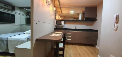 Apartamento Studio Novo Adaptado Com Ar Condicionado - All1102