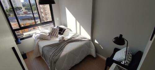 Apartamento Studio Sol Da Tarde Centro Cwb- Ayn066