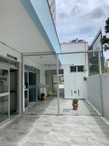 205 - Apartamento Completo, 1 Quarto(Suite) Decorado No Bigorrilho