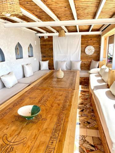 Hostal Surf Coast House