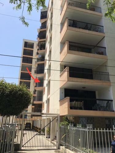 Apartamento Edificio Playa Apto 4b Rodadero